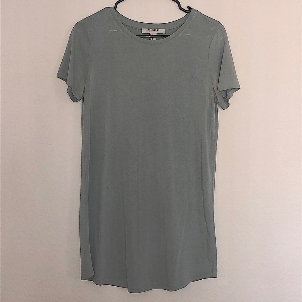 Light green/sage T-shirt dress